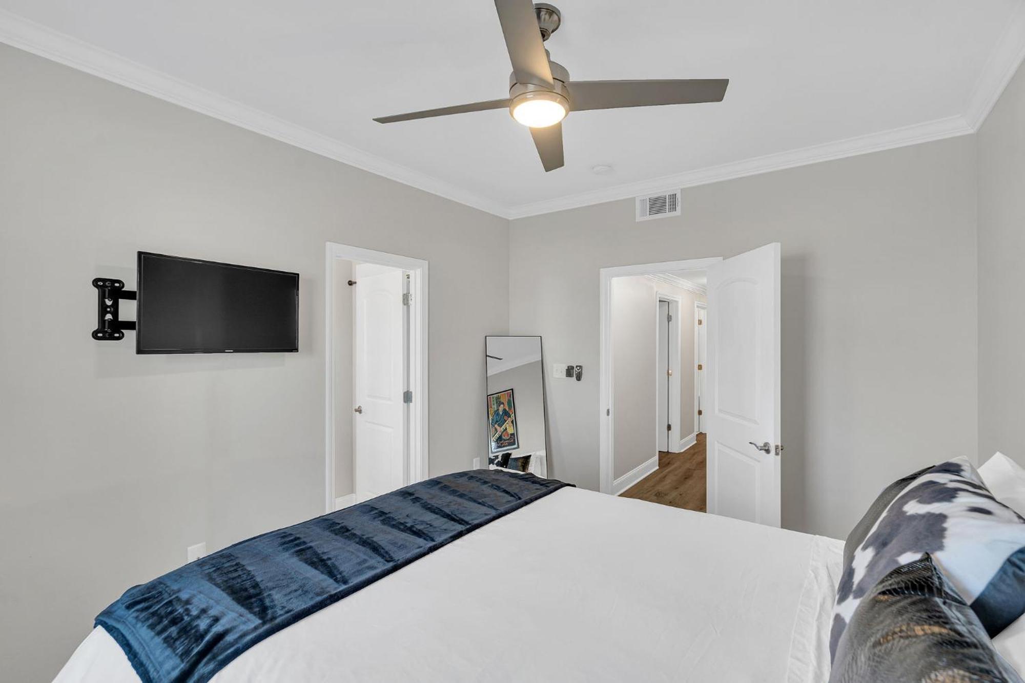 3br Midcity Gem Pet-friendly, Near Fq & Streetcar Holiday home